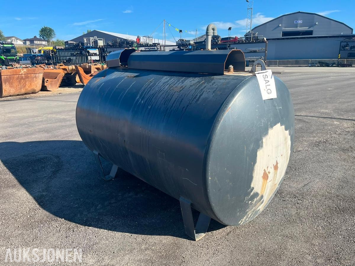 Dieseltank 2800 liter enkelvegget